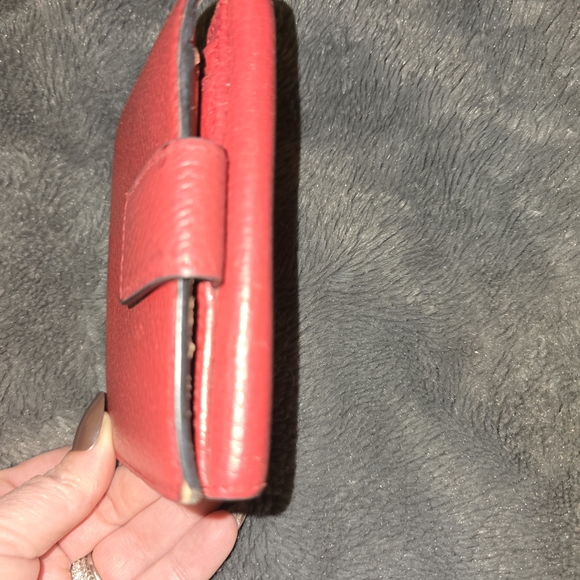 Gucci Red Leather Wallet - Picture 8 of 9